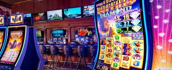 Filipino sports fans watching a live basketball betting event on winph login